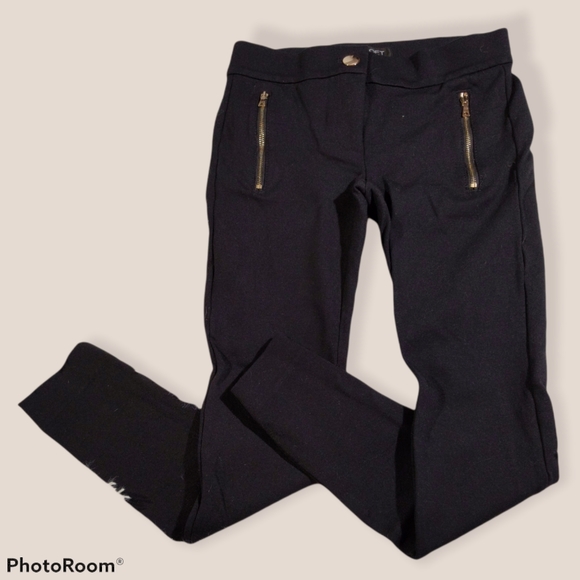 LOFT Pants - 🎉 BOGO 🎉 Loft Petite Skinny Pants